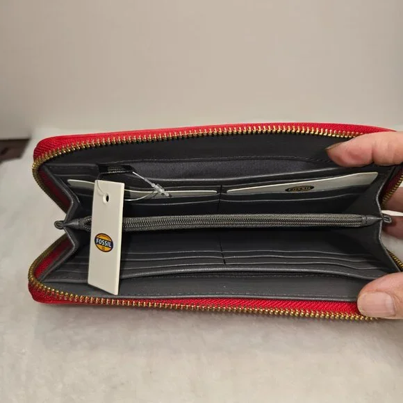 FOSSIL Issue No. 1951 Clutch Wallet Wristlet Leather New with tags Red - Picture 3 of 7